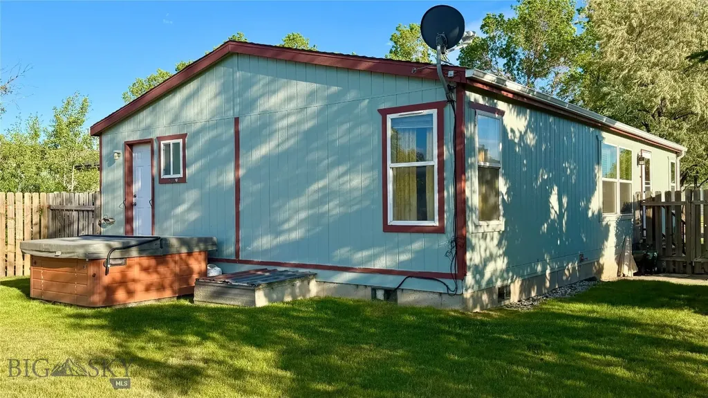 811 Golden West Drive Belgrade MT 59714