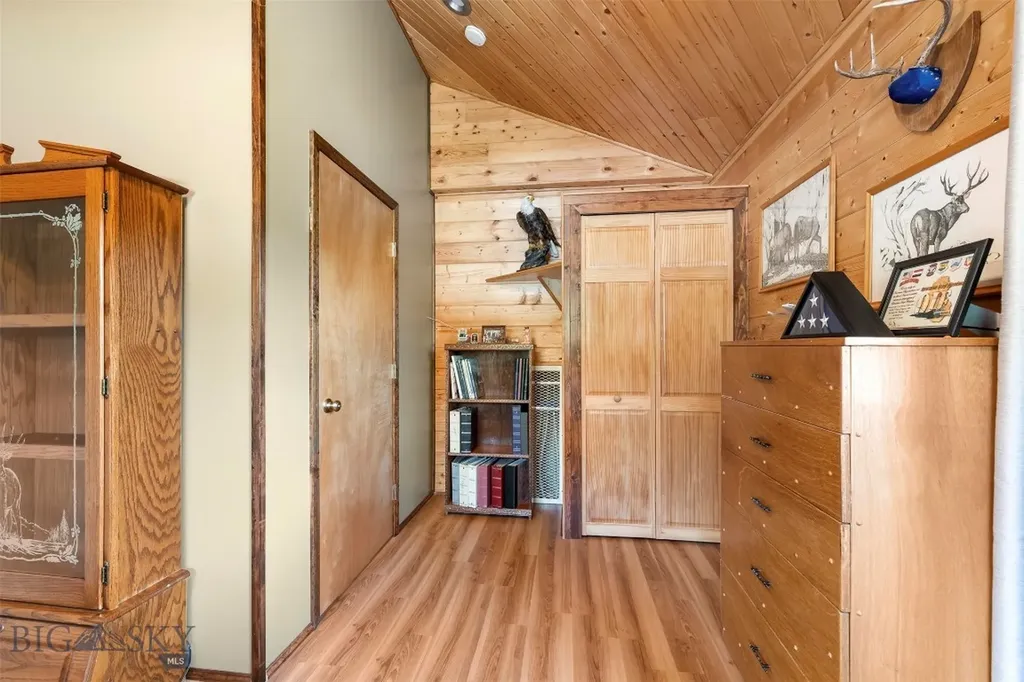 100 Foster Creek Anaconda MT 59711