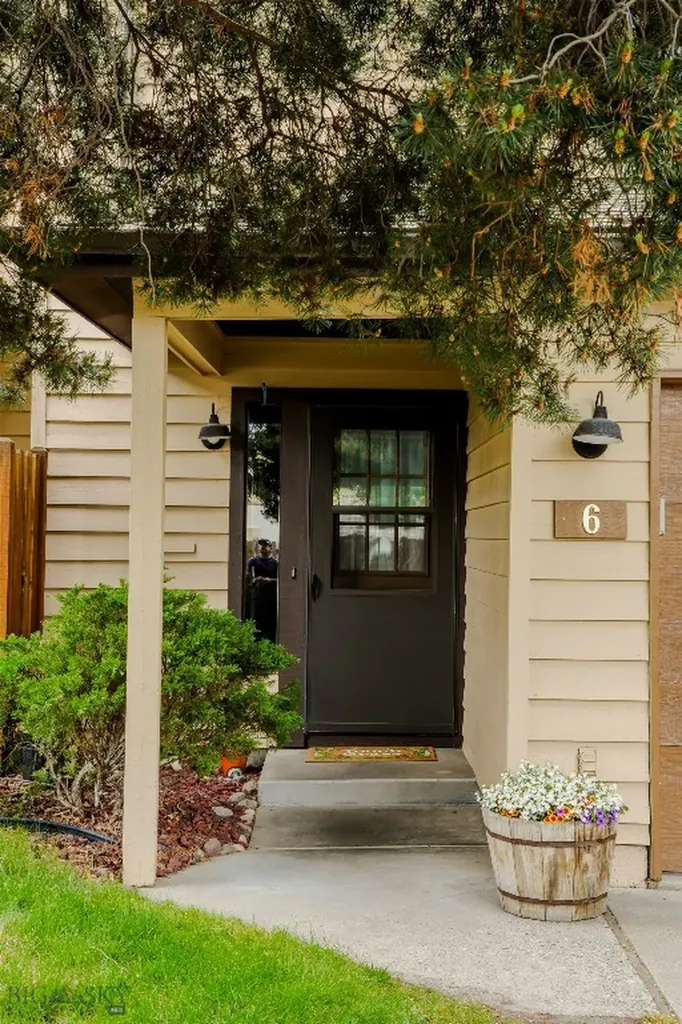 1612 W Olive Street Bozeman MT 59715