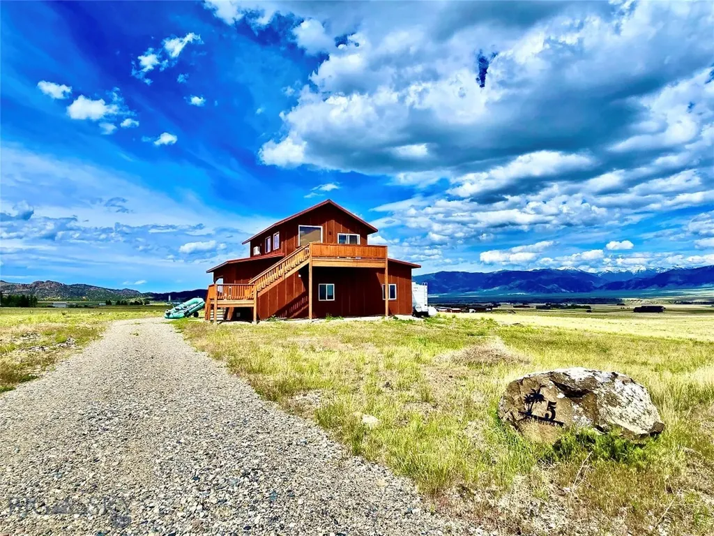 5 Horse Pasture Lane Ennis MT 59729