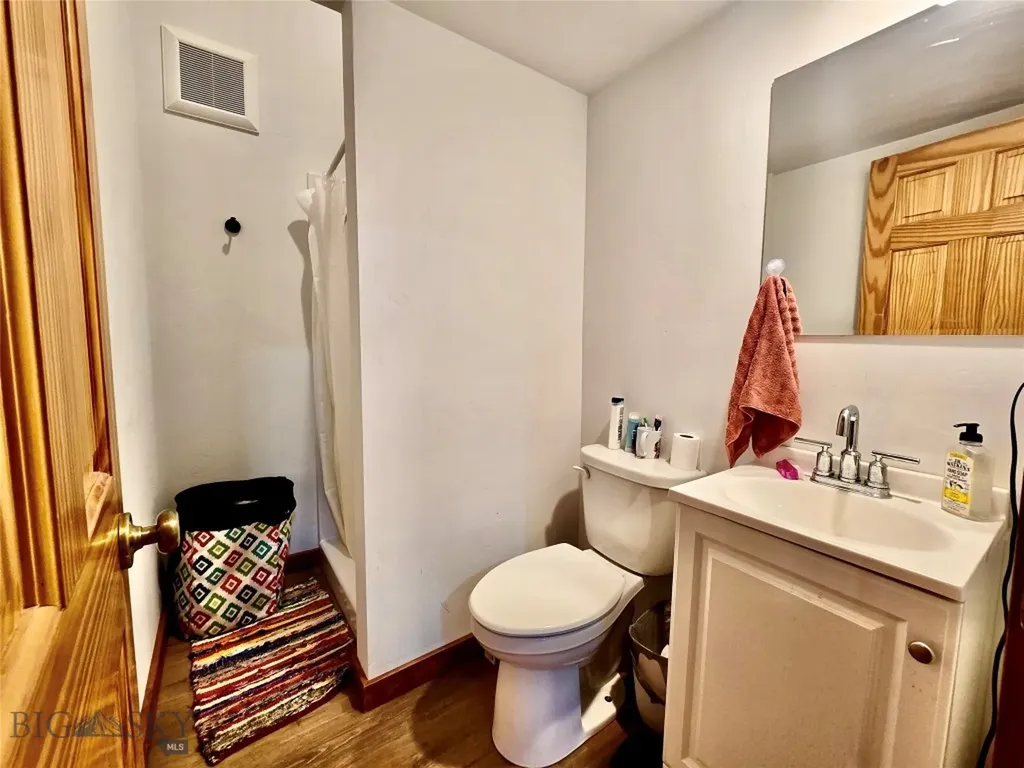 5 Horse Pasture Lane Ennis MT 59729