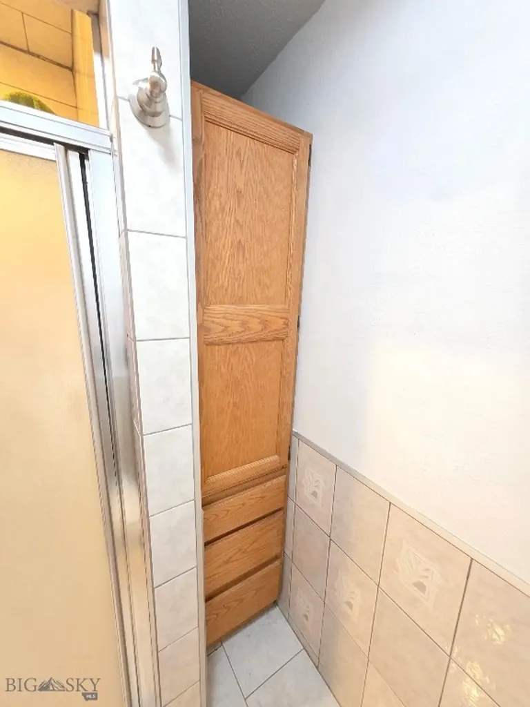 331 N Walnut Street Dillon MT 59725