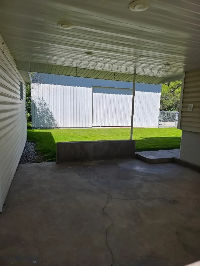 331 N Walnut Street Dillon MT 59725