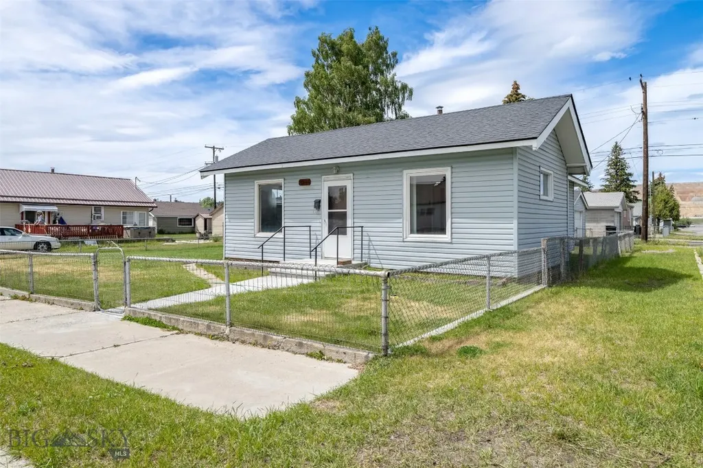 2125 Elm Butte MT 59701