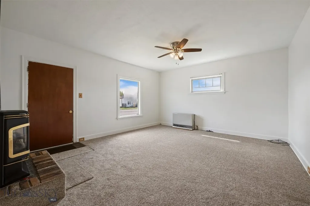 2125 Elm Butte MT 59701
