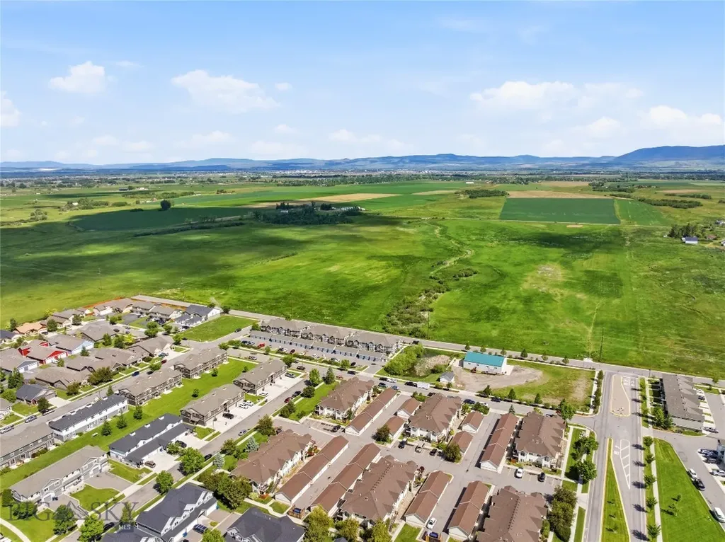 1124 Longbow Bozeman MT 59718