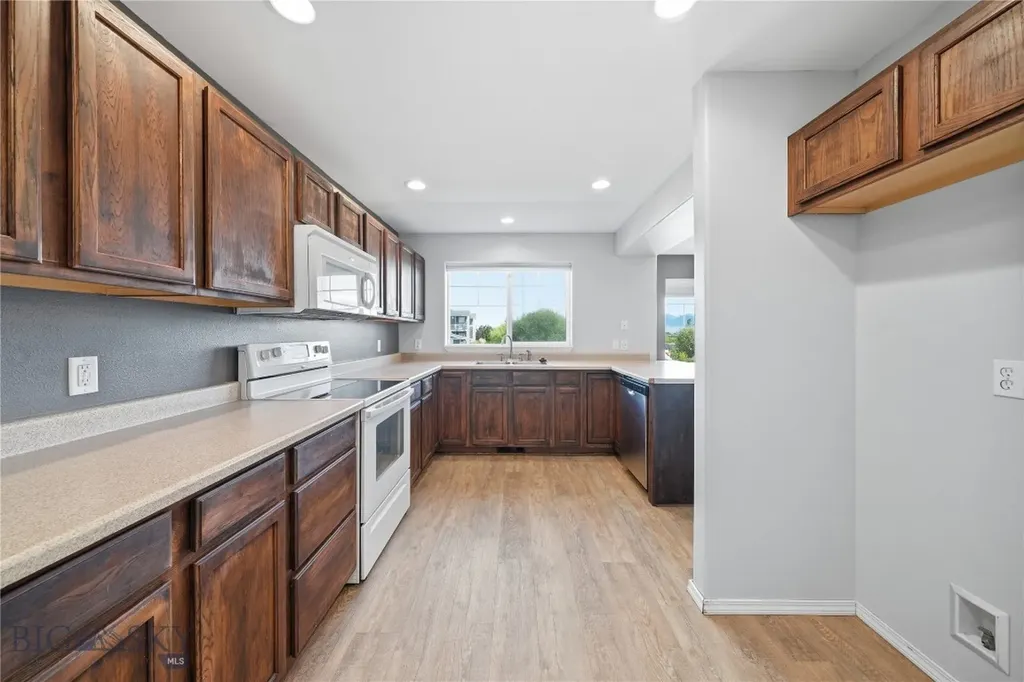 1124 Longbow Bozeman MT 59718
