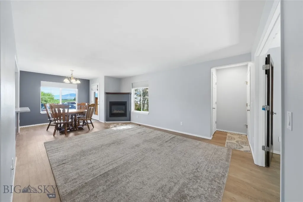 1124 Longbow Bozeman MT 59718