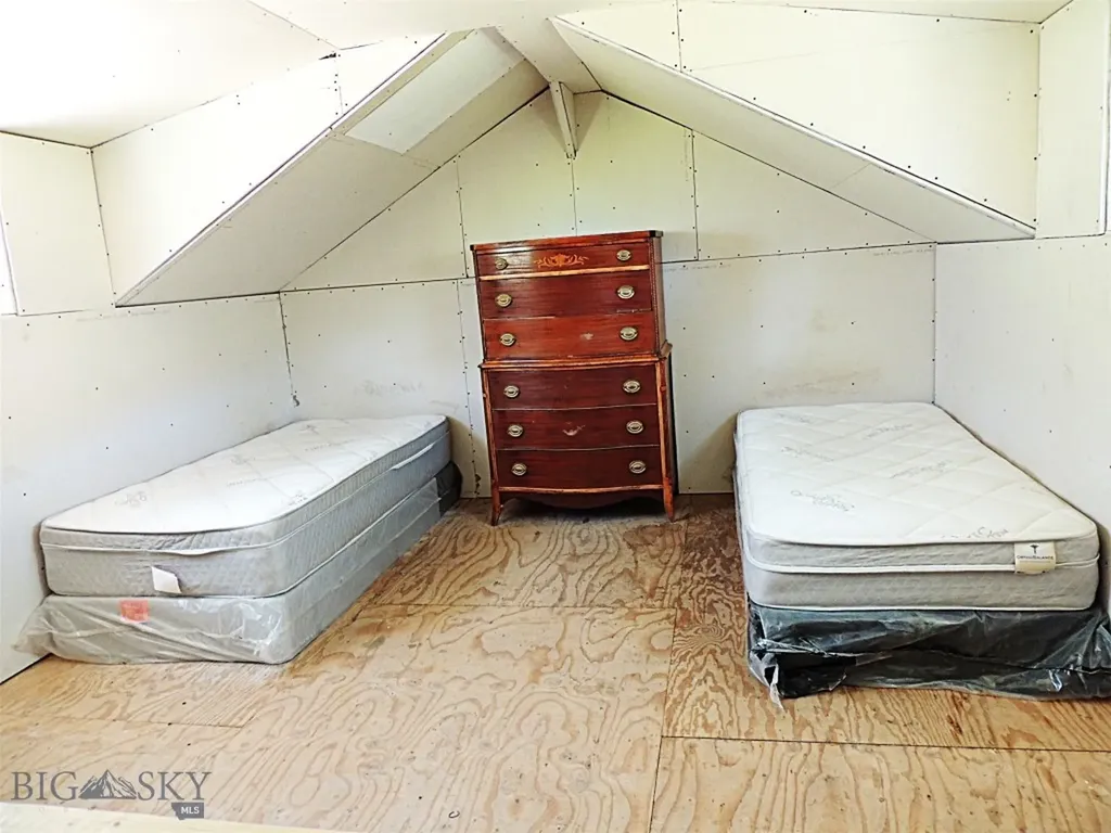 261 Kanduch Road Anaconda MT 59711