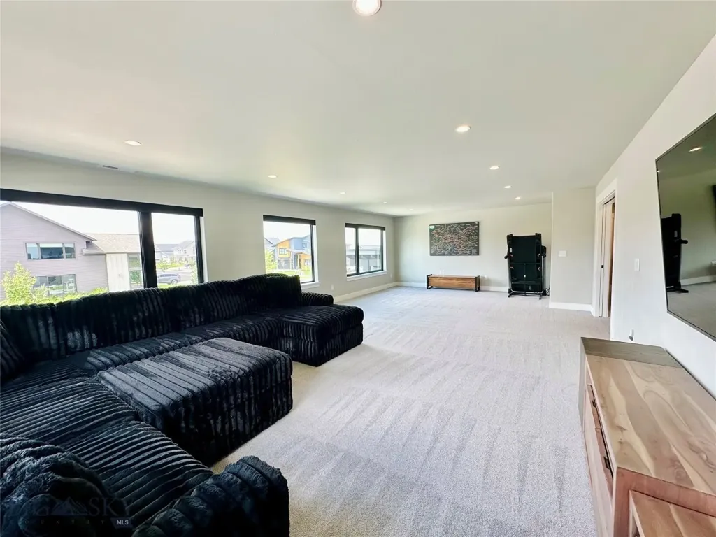 42 Hilgard Peak Court Bozeman MT 59718