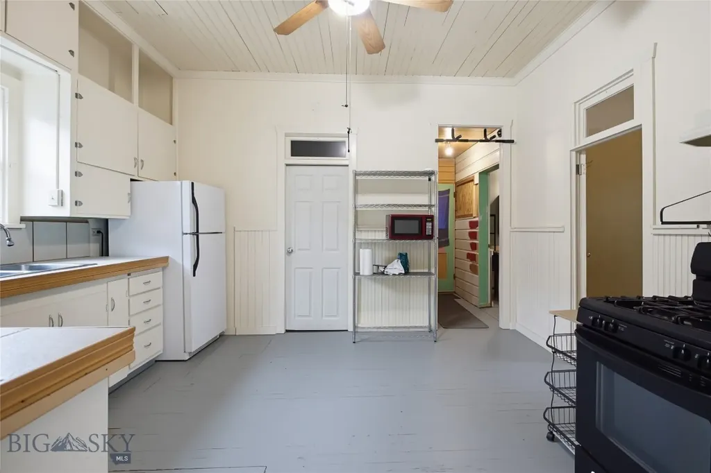 1511 N Main Butte MT 59701