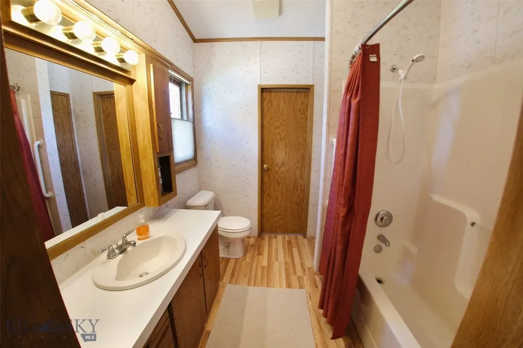 121 6th Avenue E Three Forks MT 59752