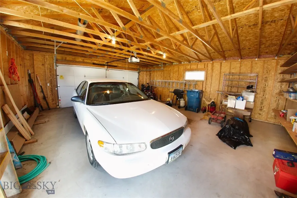 121 6th Avenue E Three Forks MT 59752