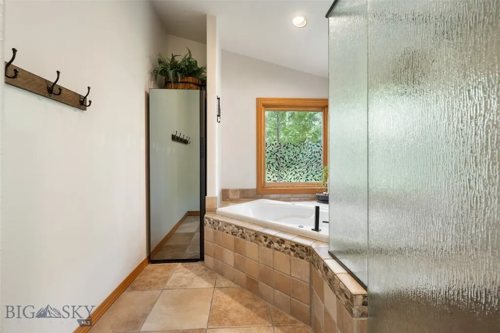 4333 E Graf Bozeman MT 59715