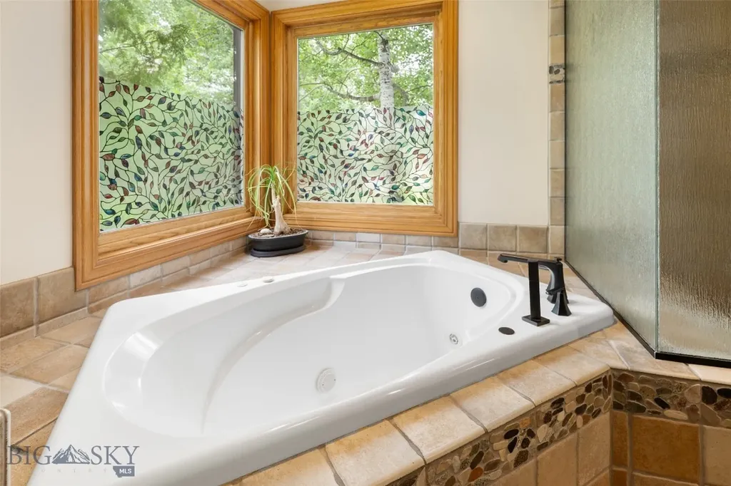 4333 E Graf Bozeman MT 59715