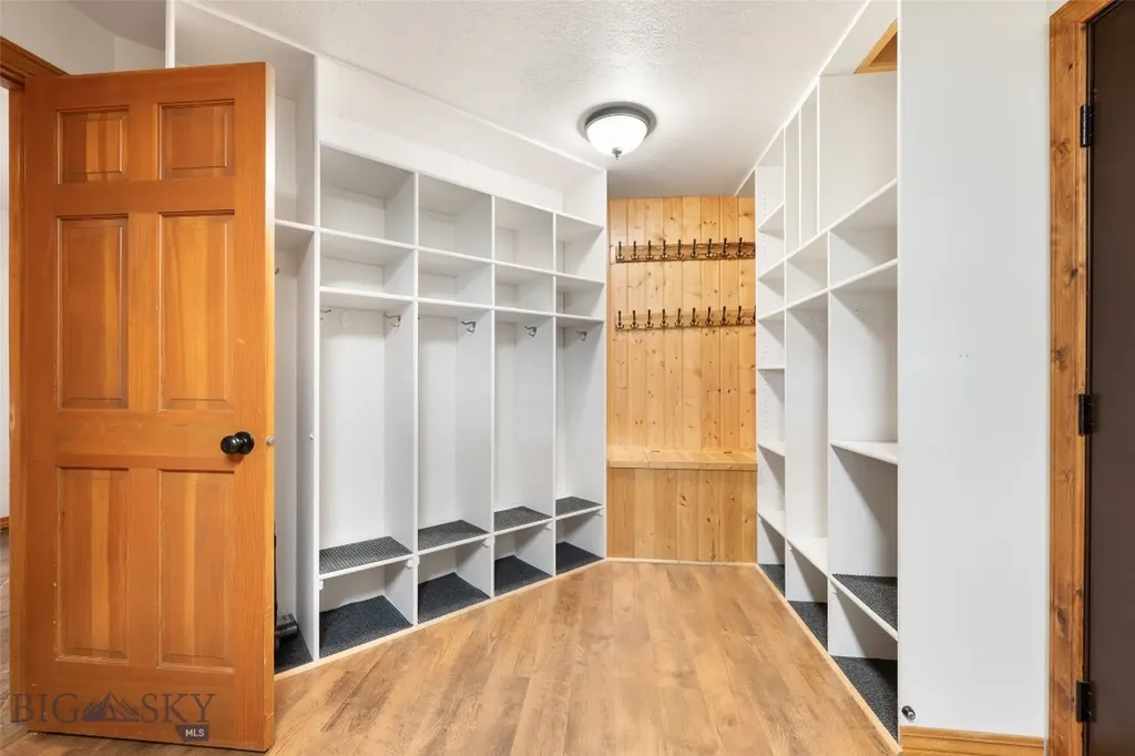 4333 E Graf Bozeman MT 59715