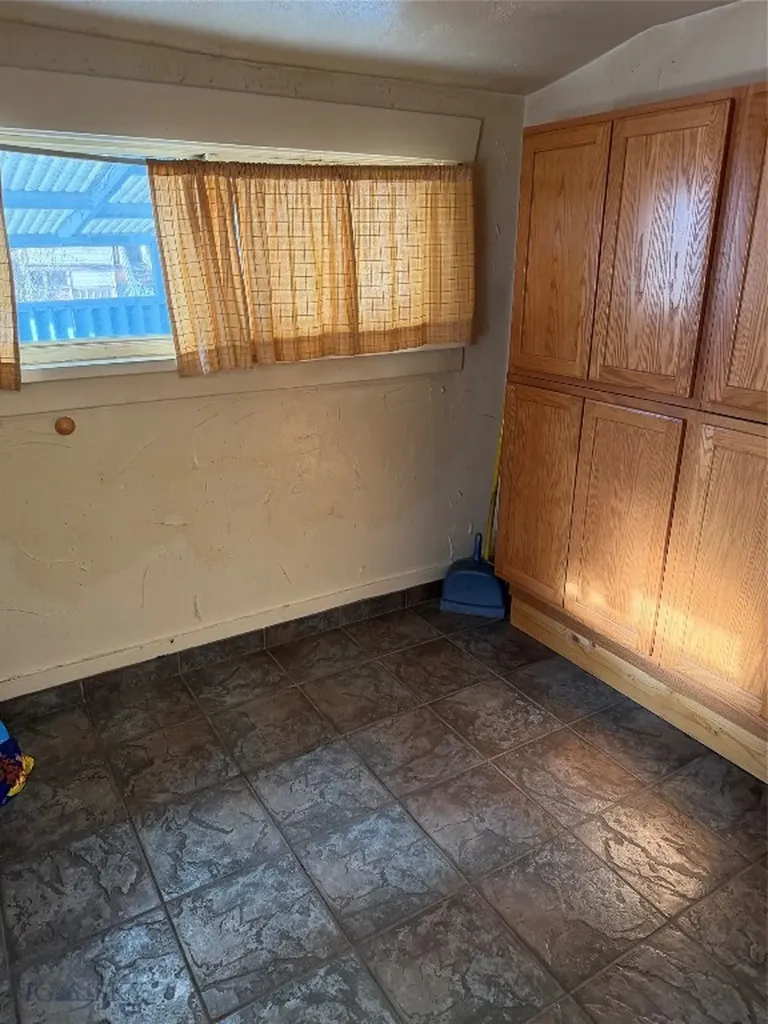 653 S Montana Butte MT 59701