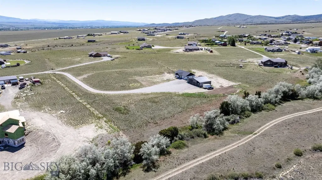 25 S 51 Ranch Drive Townsend MT 59644