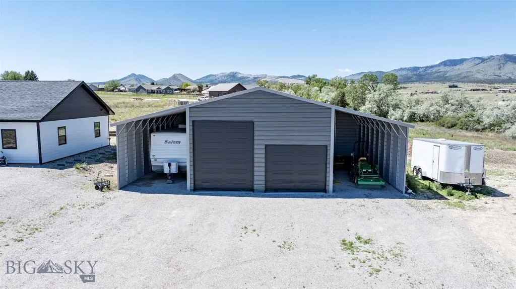 25 S 51 Ranch Drive Townsend MT 59644