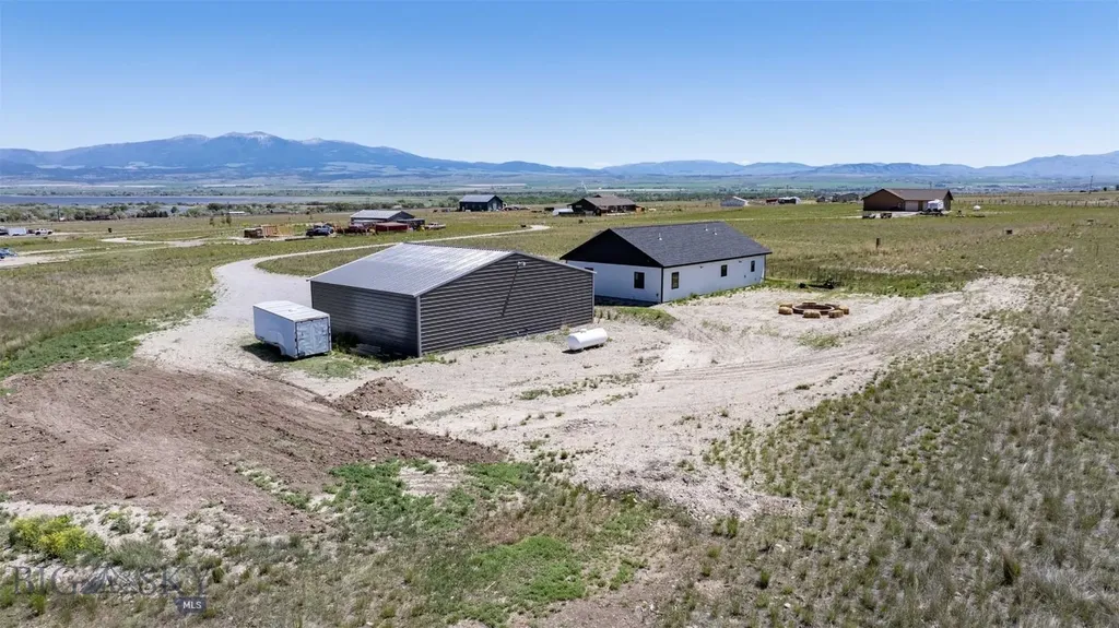 25 S 51 Ranch Drive Townsend MT 59644