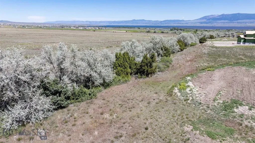 25 S 51 Ranch Drive Townsend MT 59644