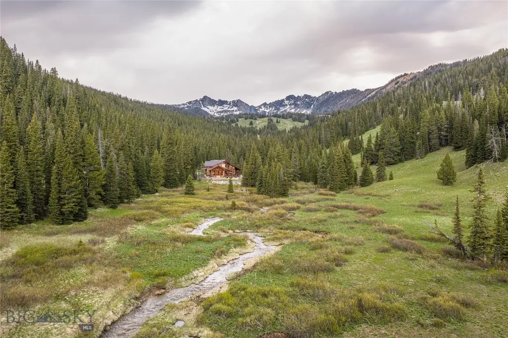 190 Beehive Basin Big Sky MT 59716