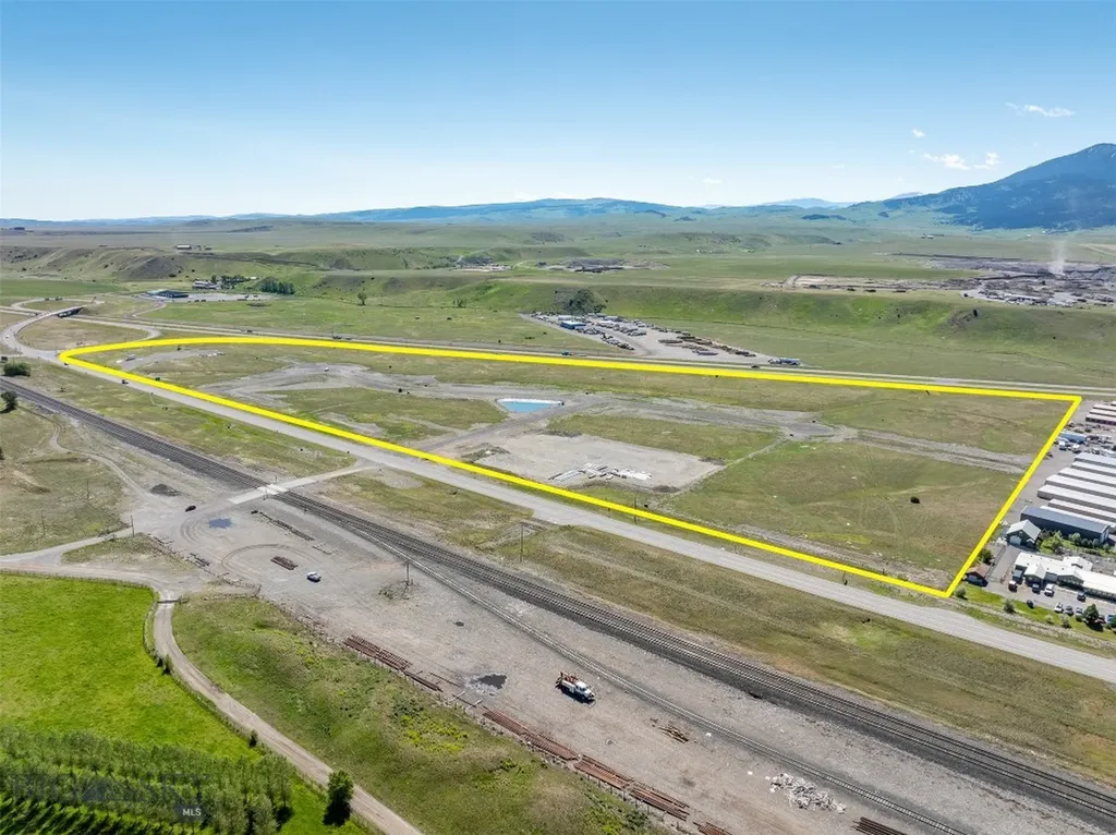Tbd Lot 8 Us Highway 89 S Livingston MT 59047