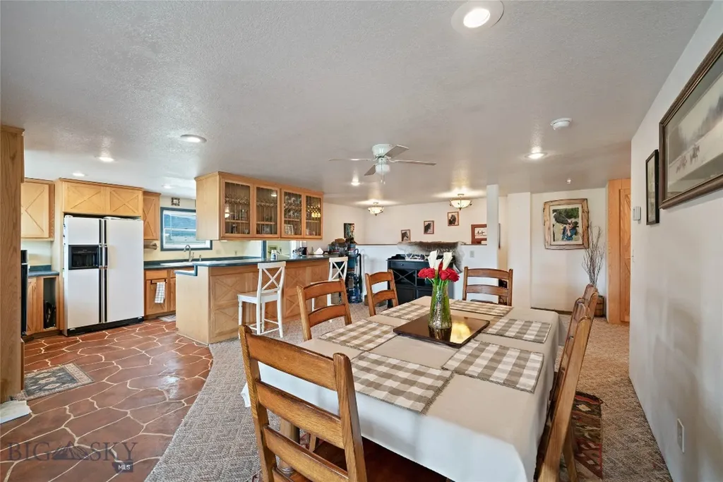 3480 Old Yellowstone Trail N Livingston MT 59047