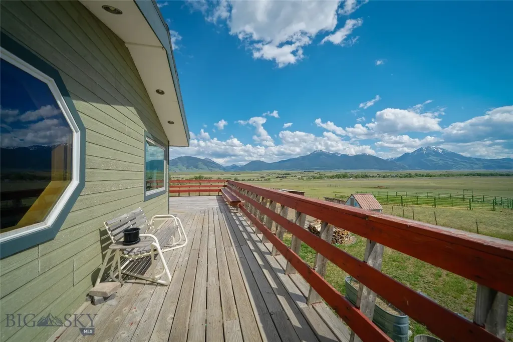 3480 Old Yellowstone Trail N Livingston MT 59047