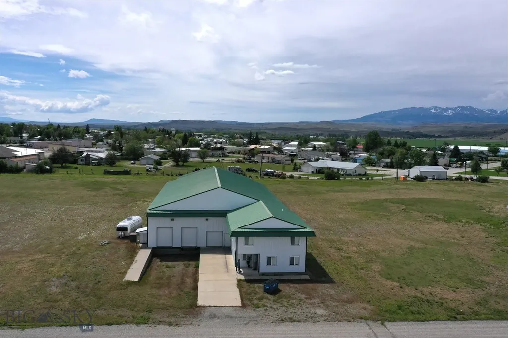 180 Centennial Drive Big Timber MT 59011