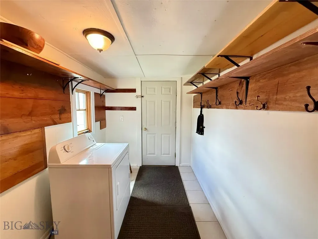1010 Sunset Drive Deer Lodge MT 59722