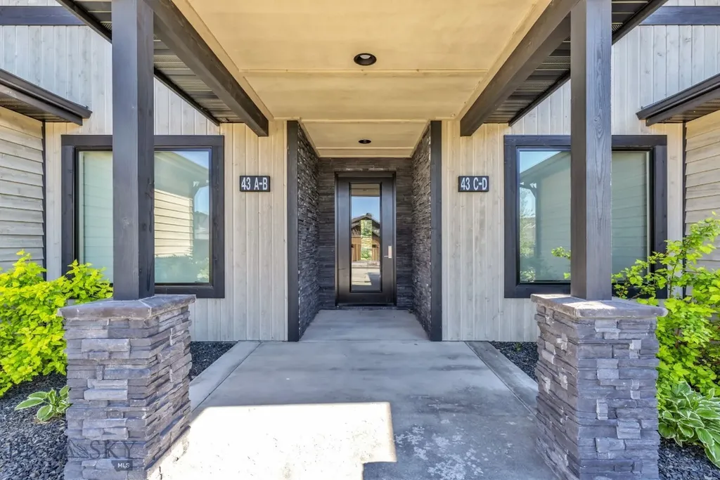 43 Highnoon Way Bozeman MT 5718