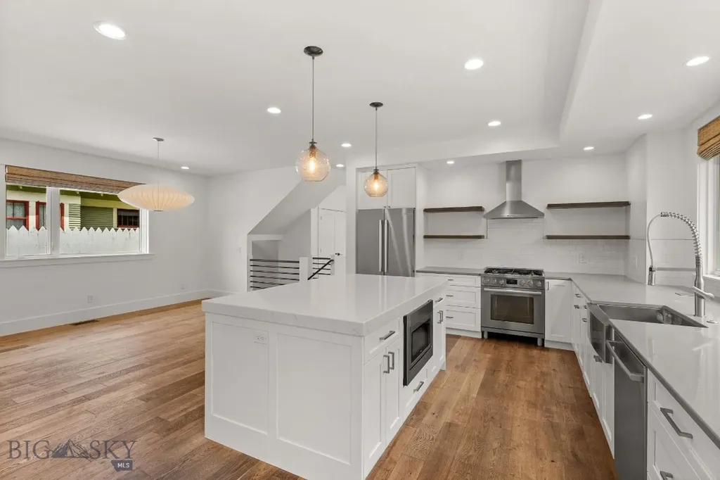 725 S 6th Avenue Bozeman MT 59715