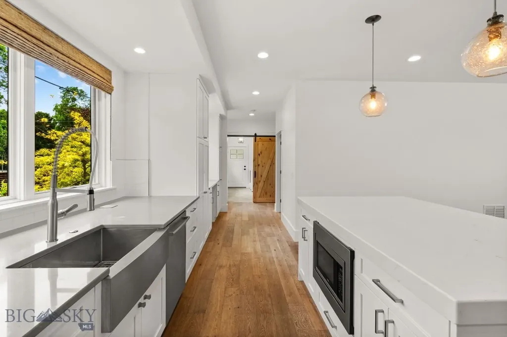 725 S 6th Avenue Bozeman MT 59715