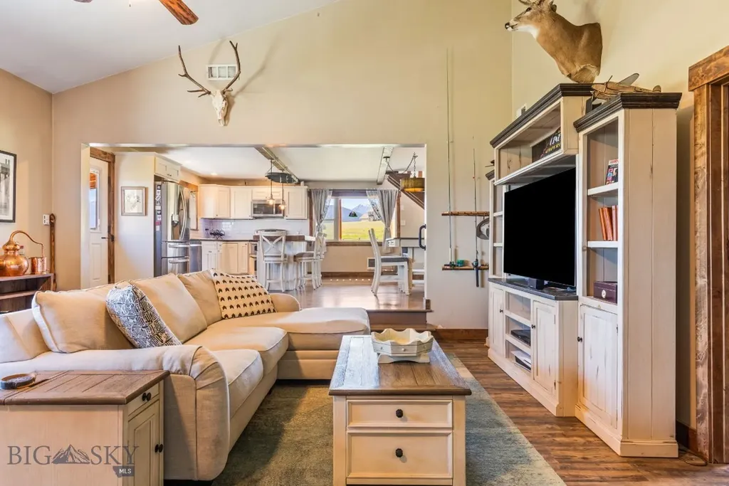 30 Wineglass Loop N Livingston MT 59047