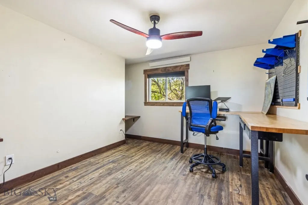 30 Wineglass Loop N Livingston MT 59047