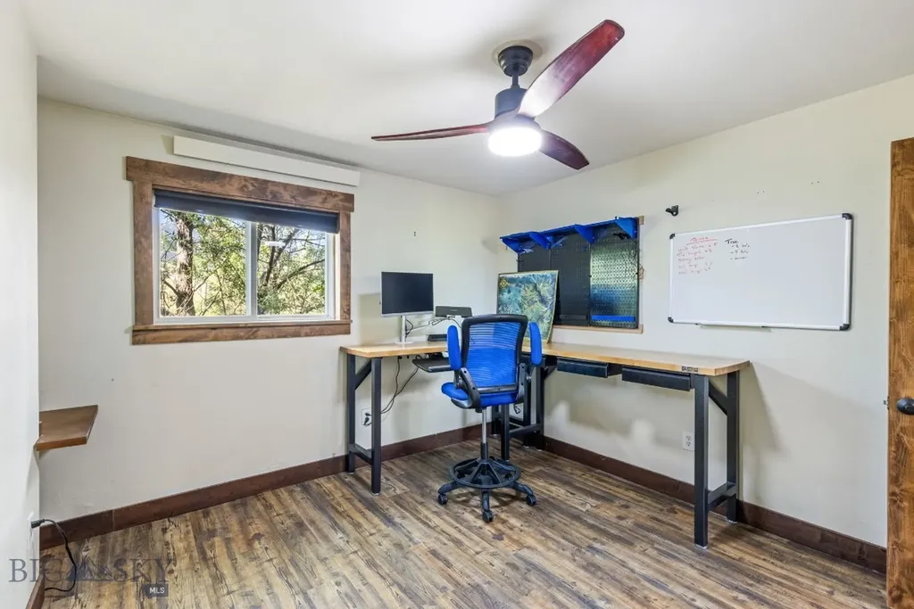 30 Wineglass Loop N Livingston MT 59047