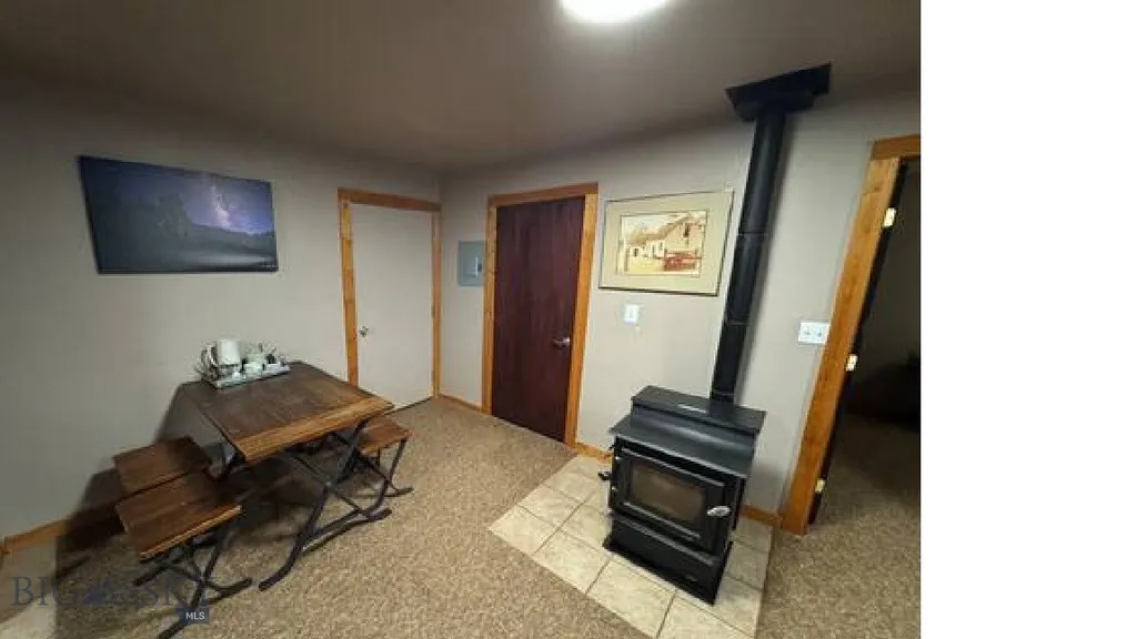 30 Wineglass Loop N Livingston MT 59047