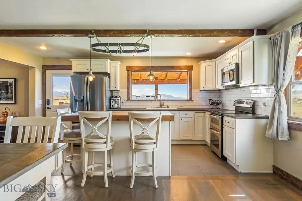 30 Wineglass Loop N Livingston MT 59047