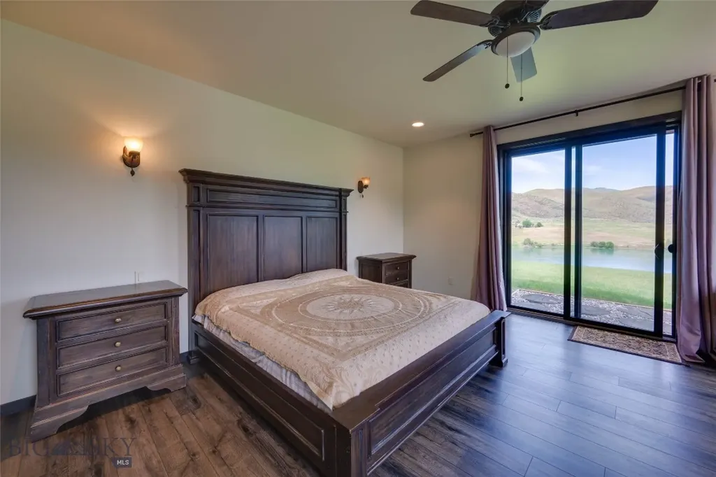 9701 Mt Highway 200 Dixon MT 59831