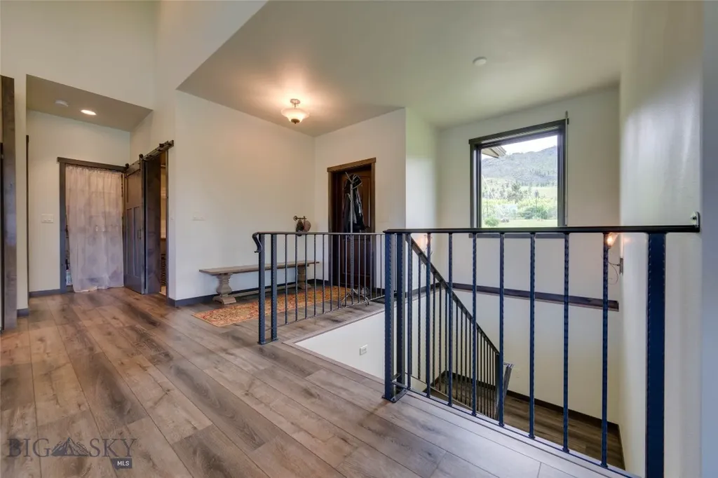 9701 Mt Highway 200 Dixon MT 59831