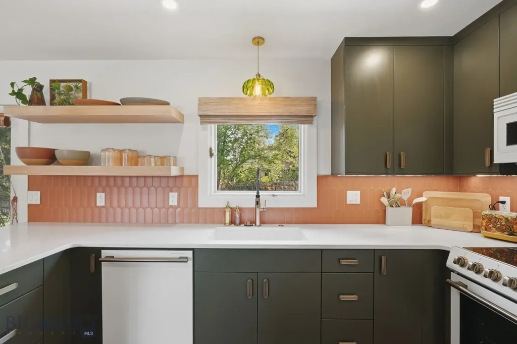 117 Henderson Bozeman MT 59715