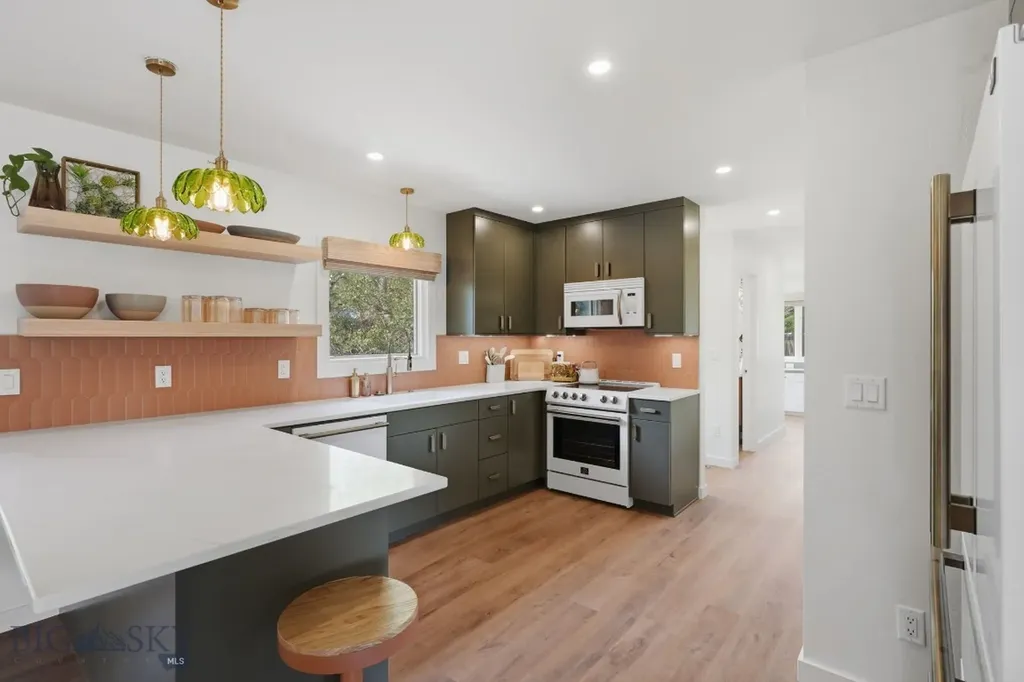 117 Henderson Bozeman MT 59715