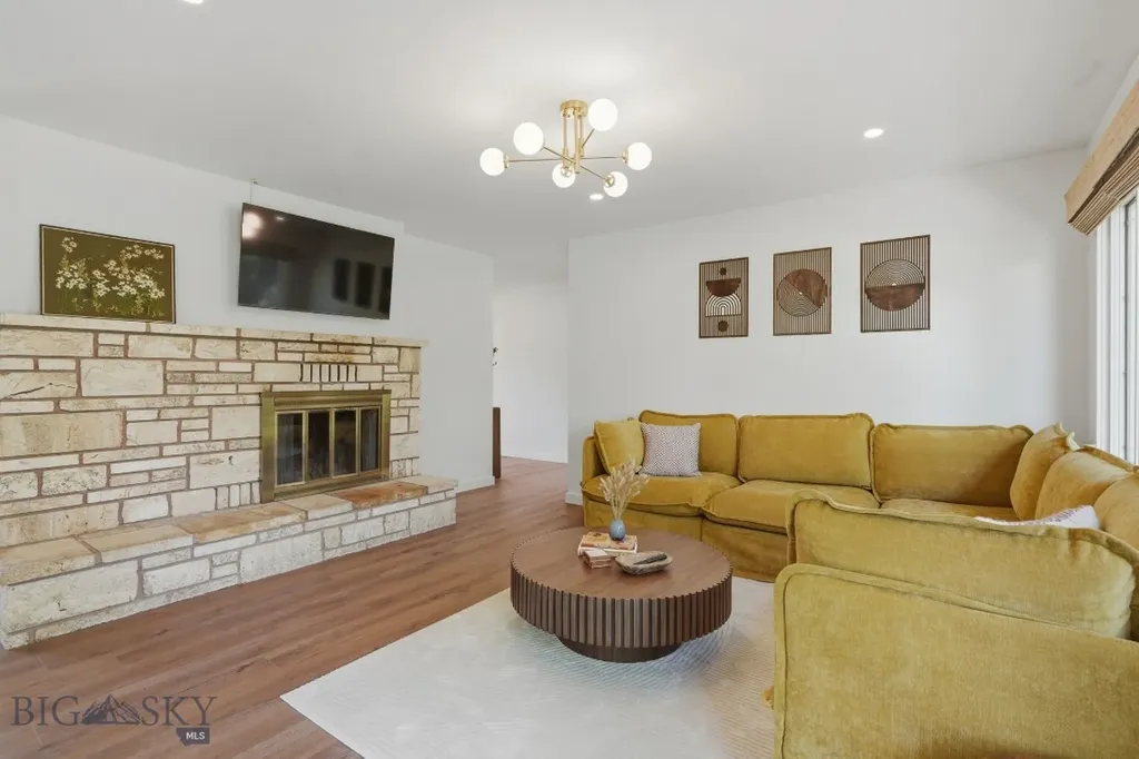 117 Henderson Bozeman MT 59715