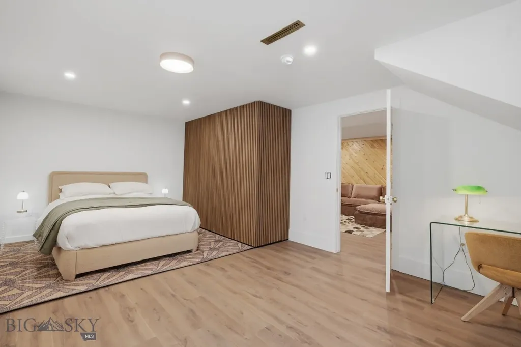 117 Henderson Bozeman MT 59715