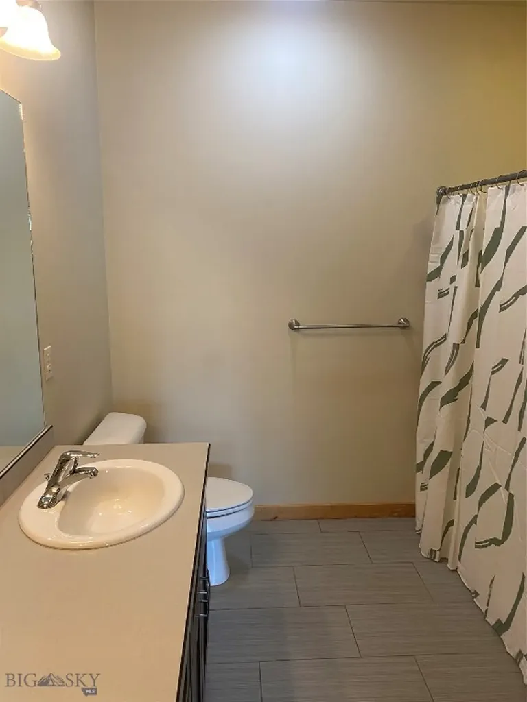 33 Voyager Lane Bozeman MT 59718