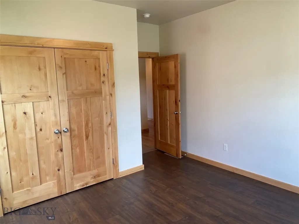 33 Voyager Lane Bozeman MT 59718