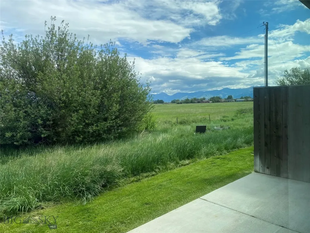33 Voyager Lane Bozeman MT 59718