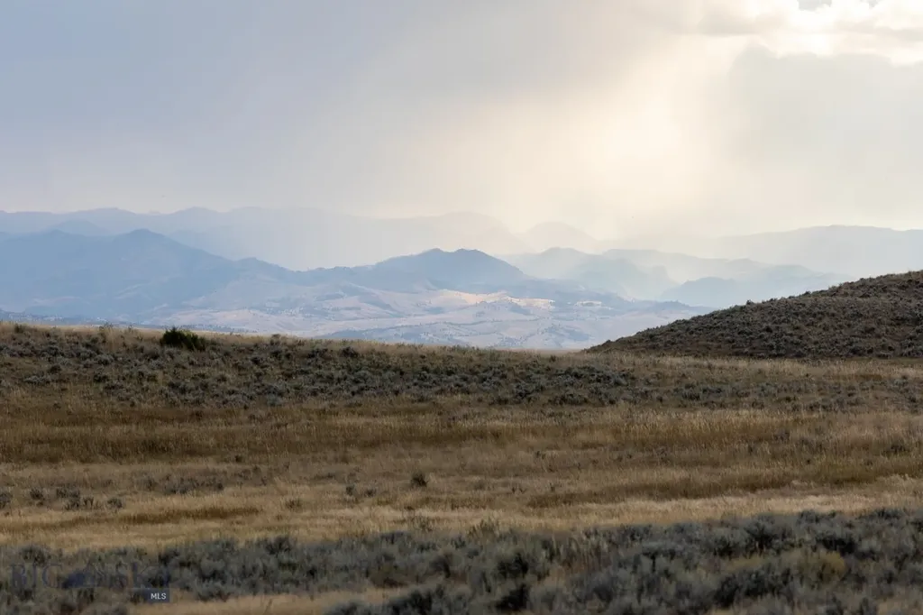 858 Lower Sweet Grass Big Timber MT 59011