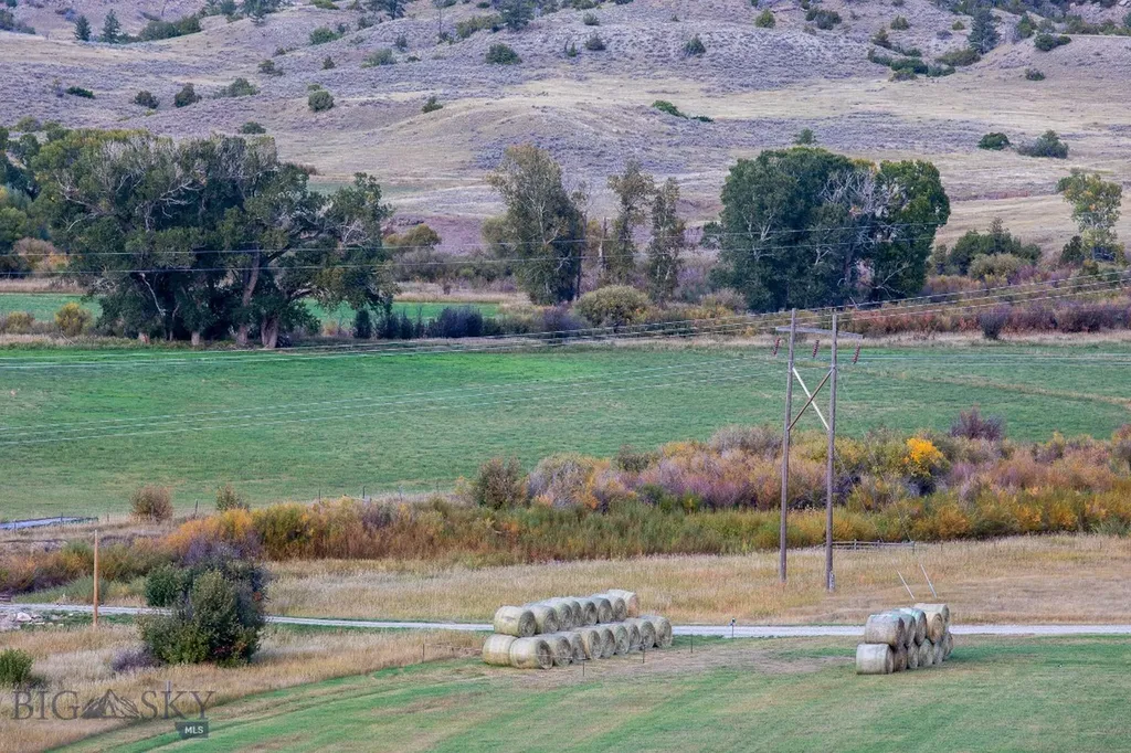 858 Lower Sweet Grass Big Timber MT 59011